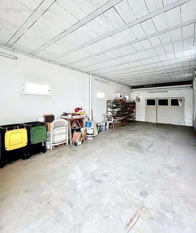 Maison à LE BLANC-MESNIL