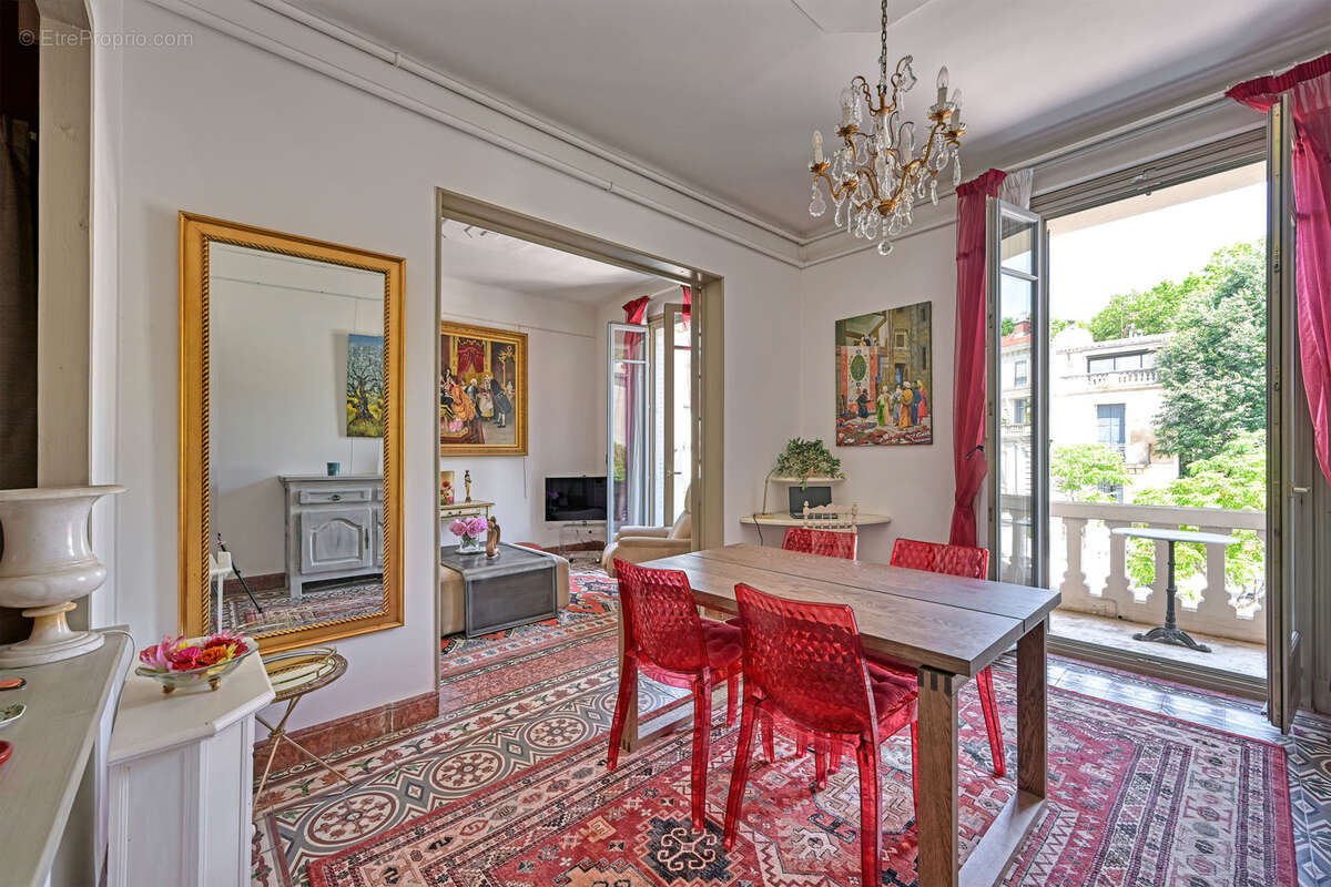 Appartement à NIMES