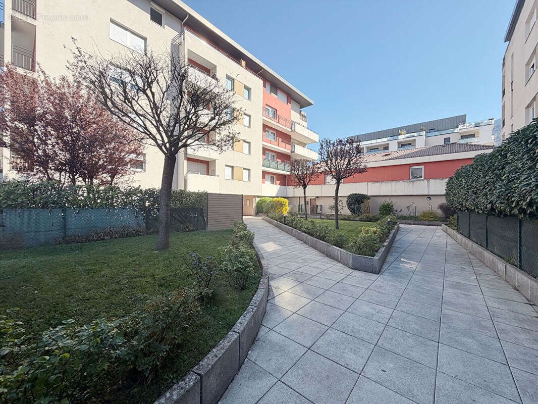 Appartement à CLUSES