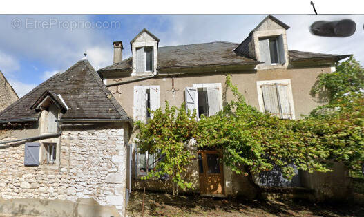 Maison à LE ROC