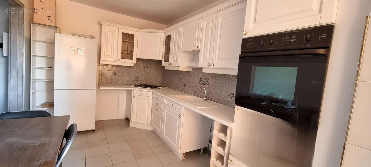 Appartement à VITROLLES