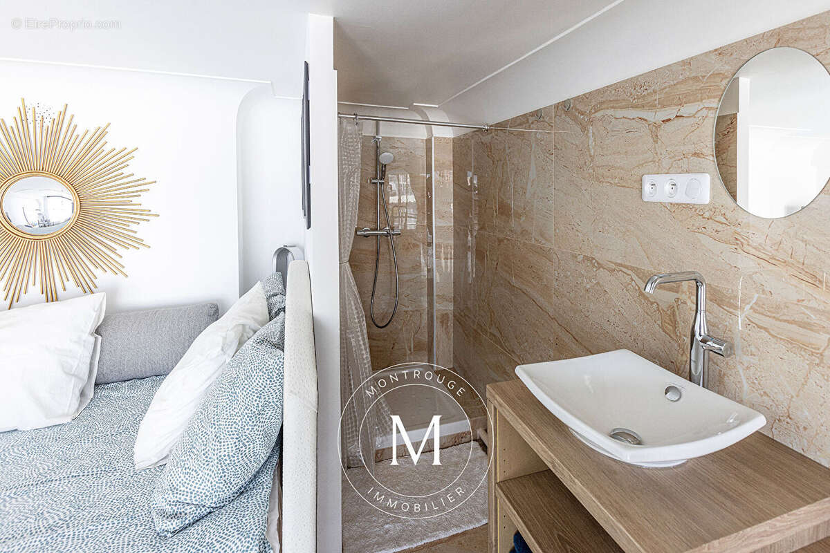 Appartement à MONTROUGE