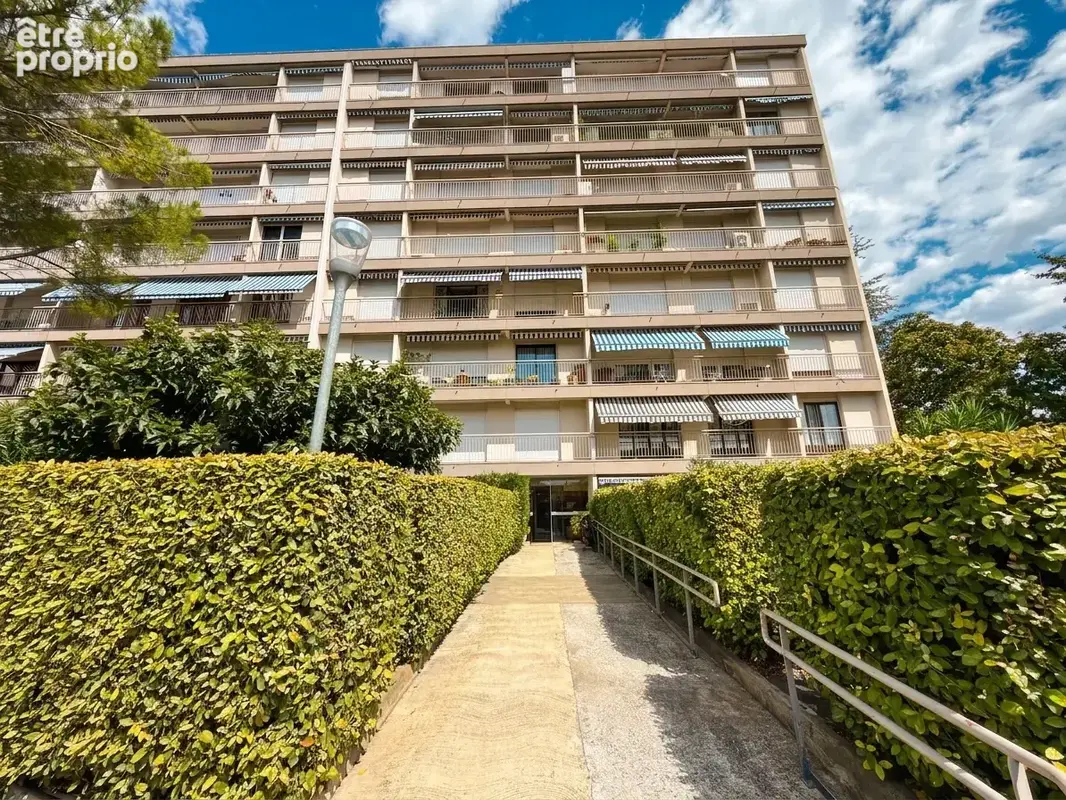 Appartement à NIMES