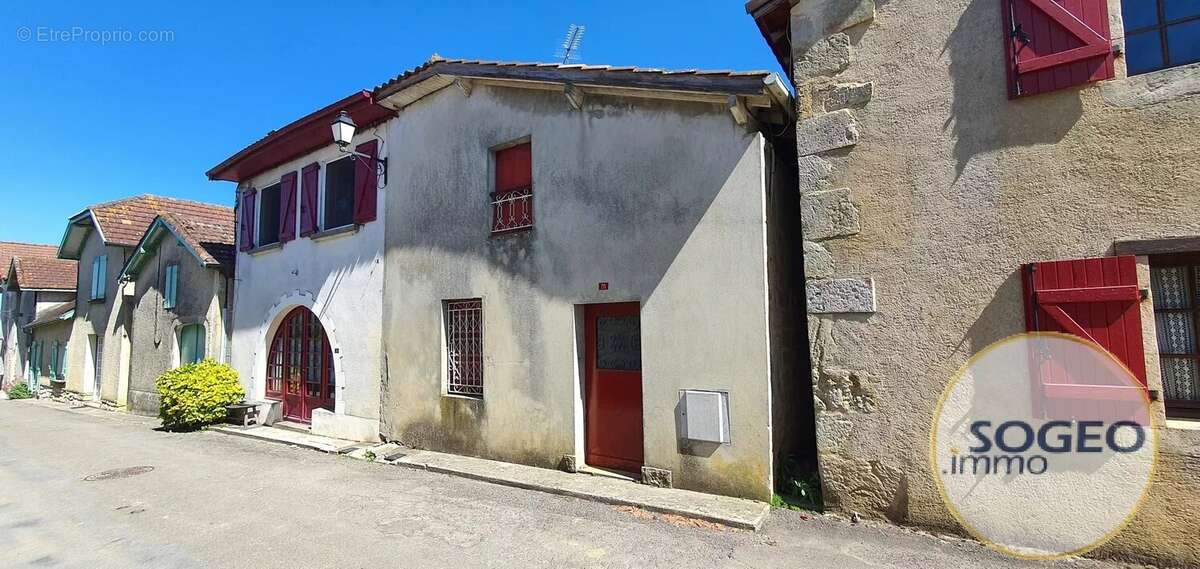 Appartement à ARZACQ-ARRAZIGUET