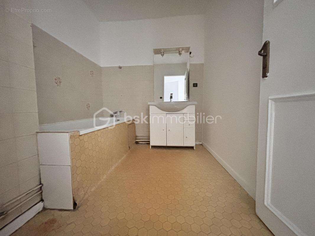 Appartement à CULOZ