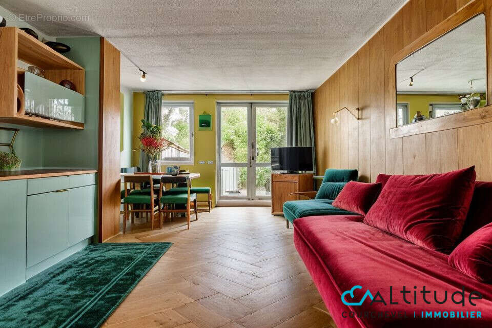 Appartement à LA PERRIERE