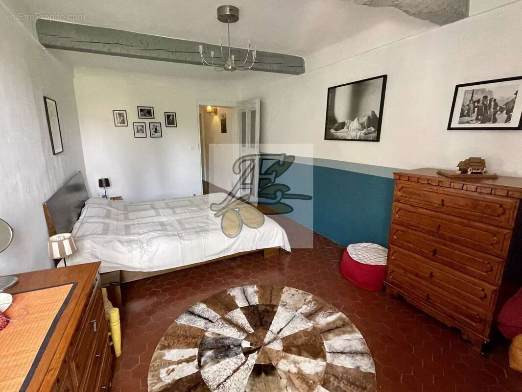 Appartement à SEILLANS