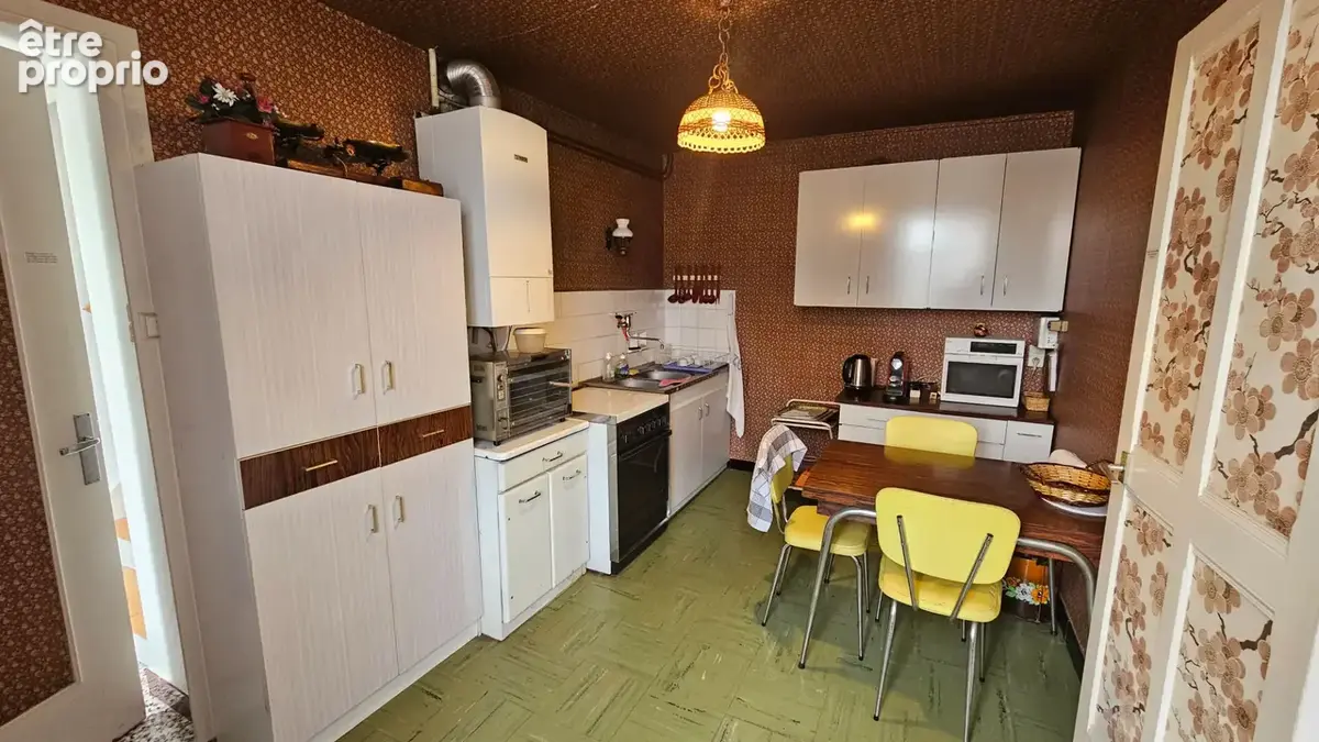 Maison La Tour Du Pin 5 pièce(s) 130 m2 - photo 9