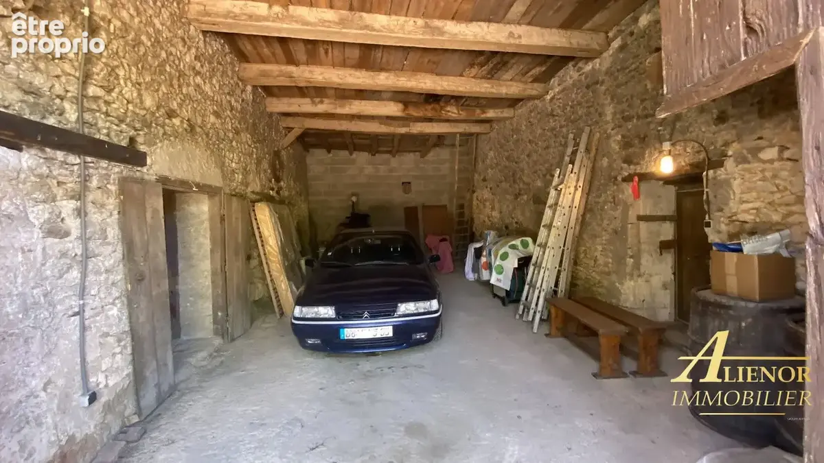 Propriété pierre avec gîte et dépendances - proche Brantôme, Quinsac 24530, - photo 18