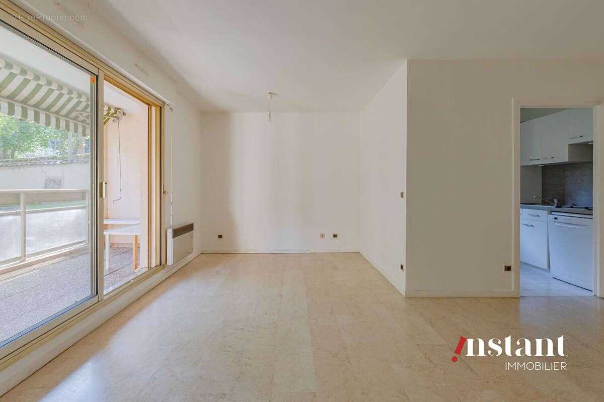 Appartement à LYON-4E