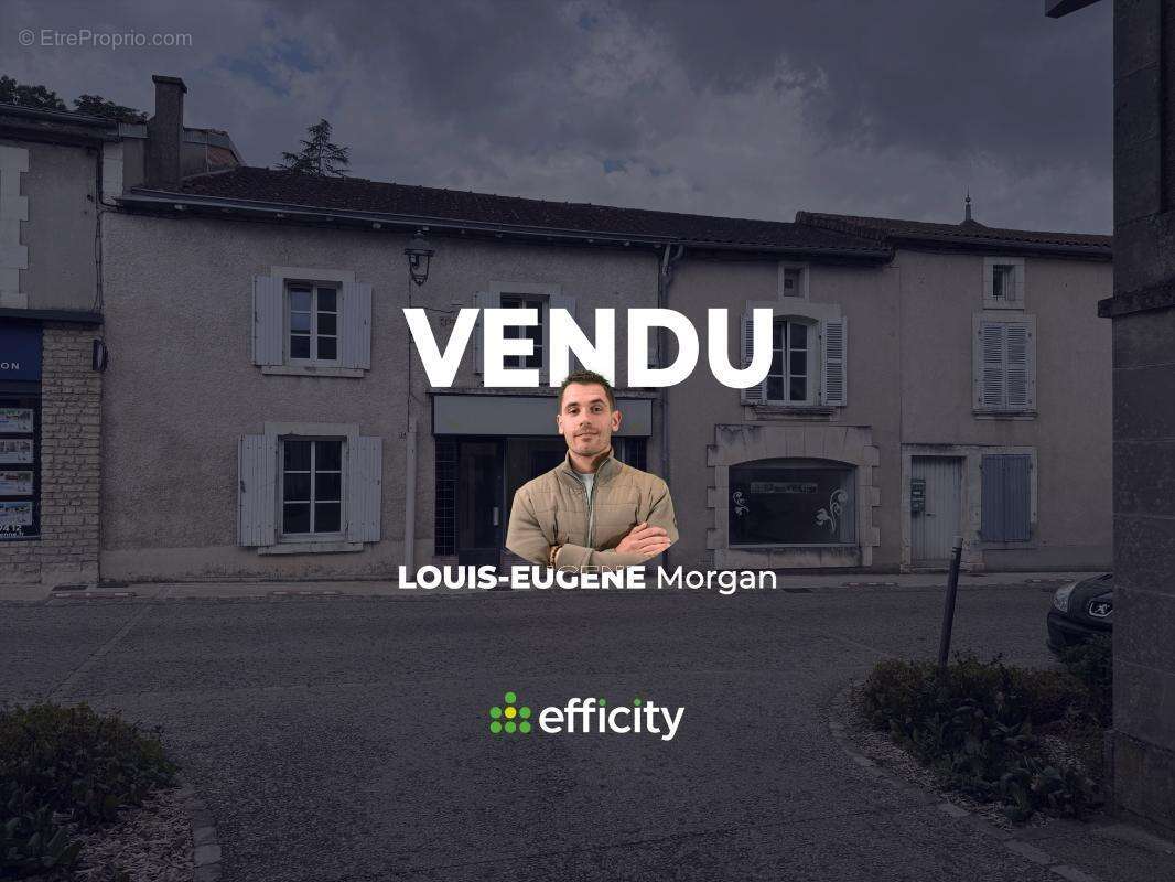 Appartement à LIGUGE