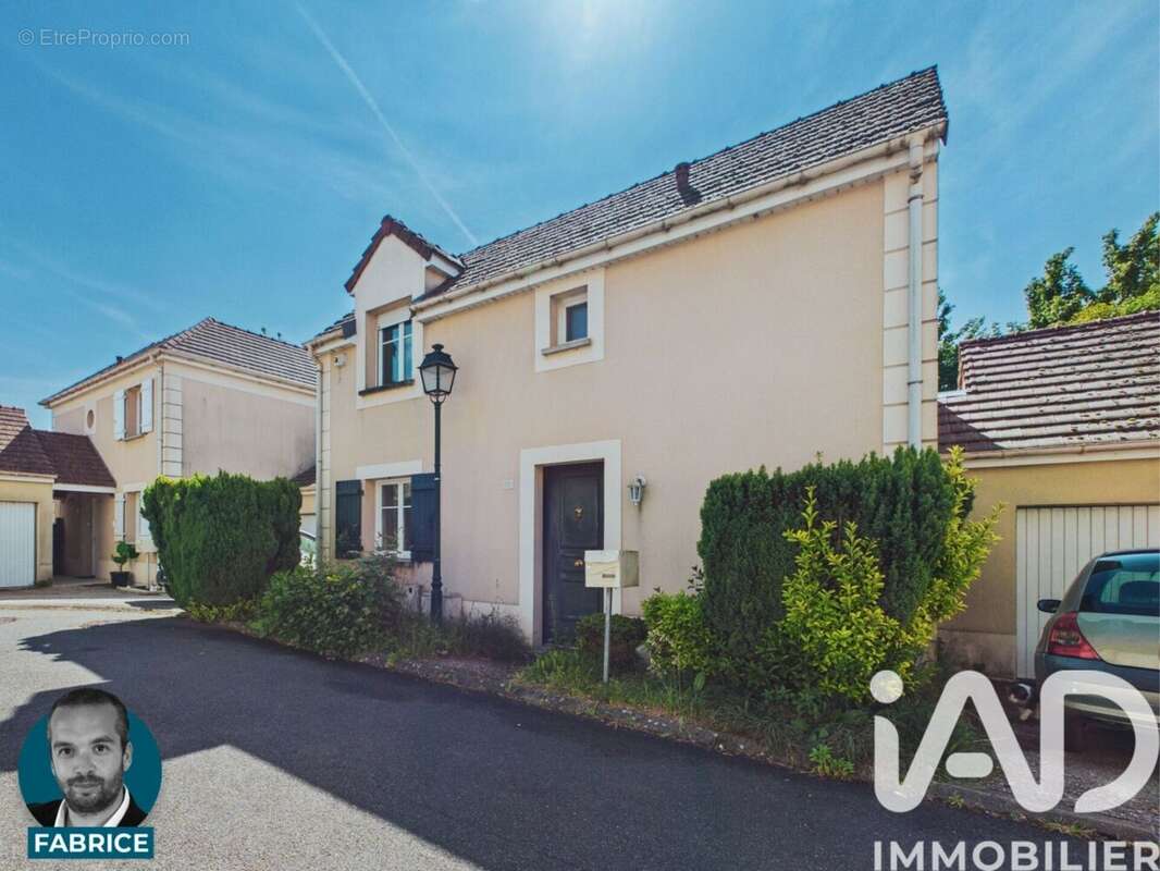 Photo 3 - Maison à SAINT-WITZ