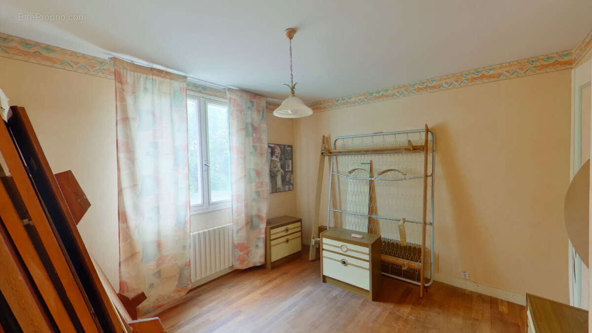 Maison à VOUZAILLES