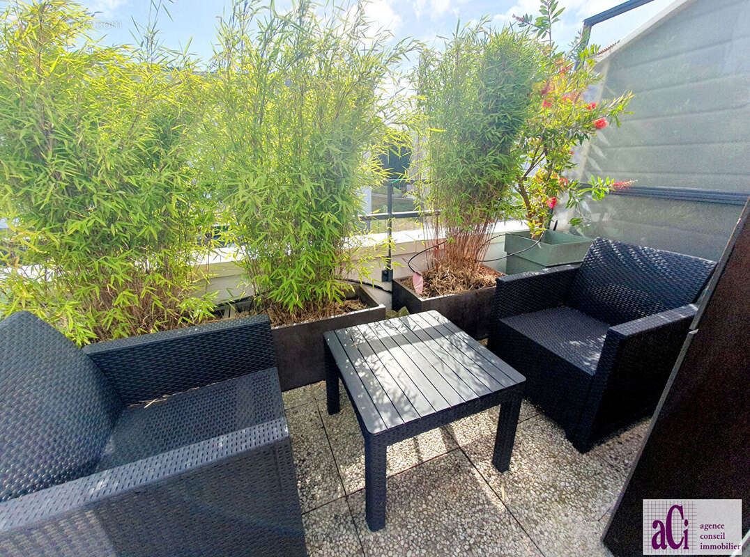 Appartement à L'HAY-LES-ROSES
