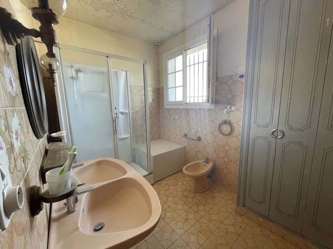 Maison à UZOS
