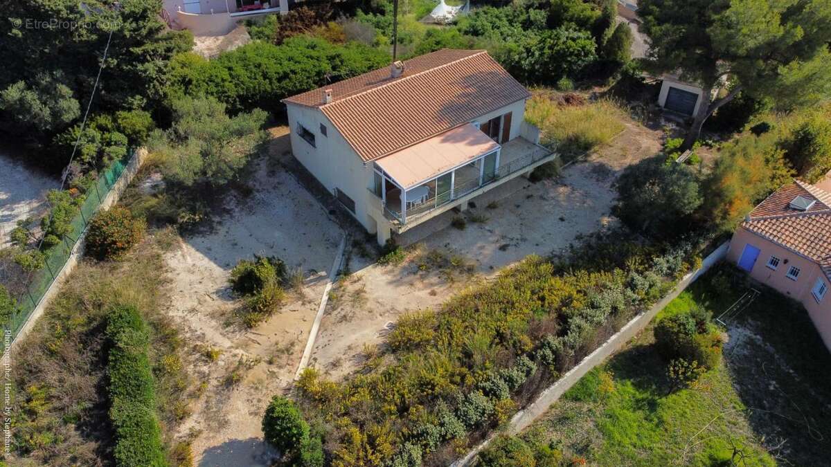 Maison à SANARY-SUR-MER