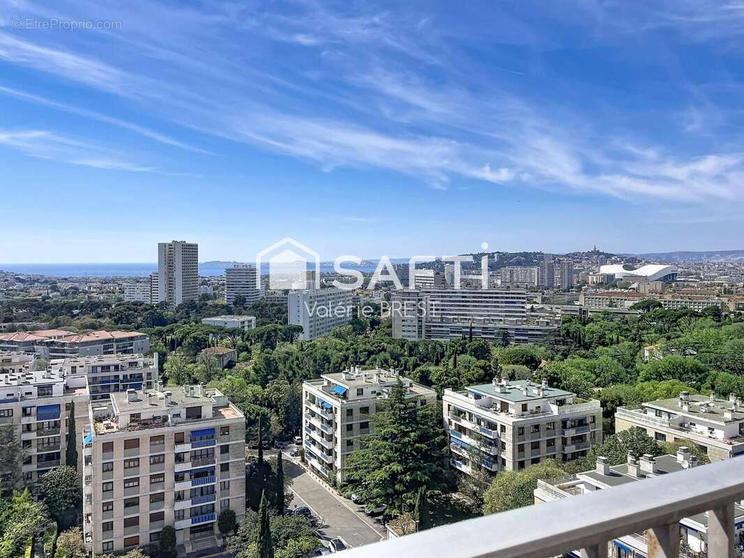 Photo 2 - Appartement à MARSEILLE-9E