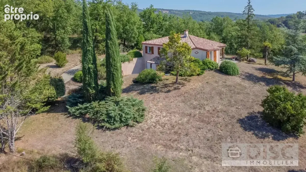 Belle maison moderne avec 1 hectare de terrain et belles vues - photo 2