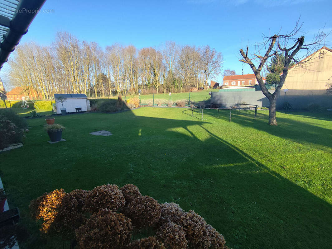 Maison à MORLANCOURT