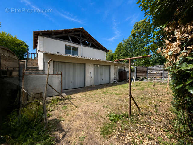 Ancien moulin avec potentiel - photo 12