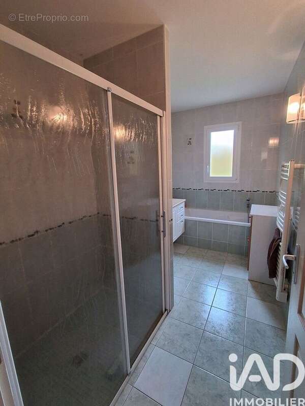 Photo 9 - Maison à SAINT-SYMPHORIEN