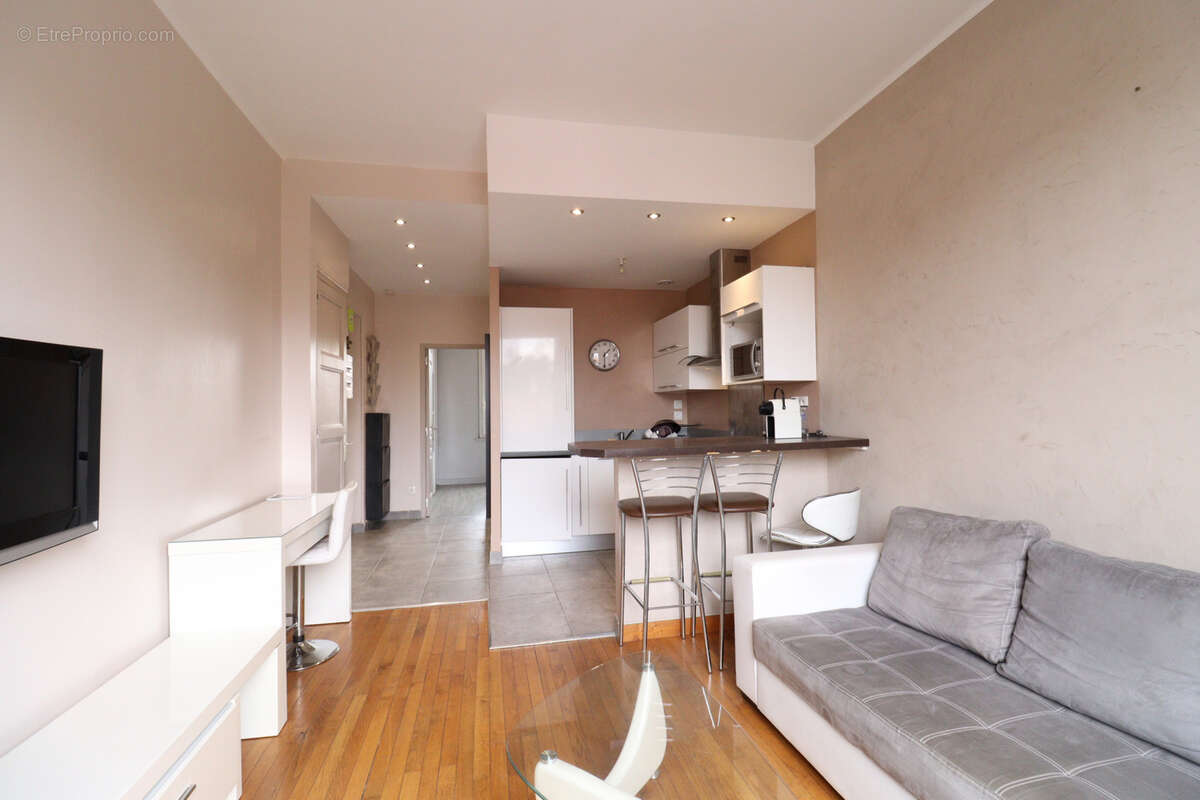 Appartement à LYON-8E
