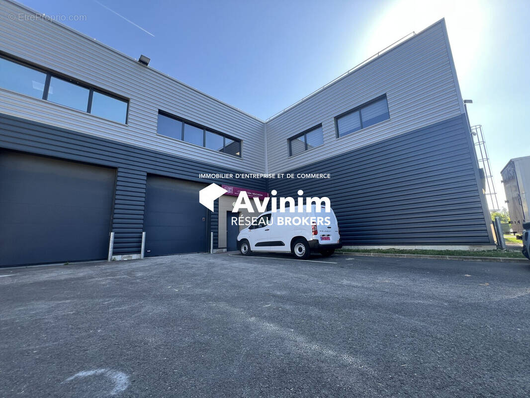 Commerce à VILLEJUST