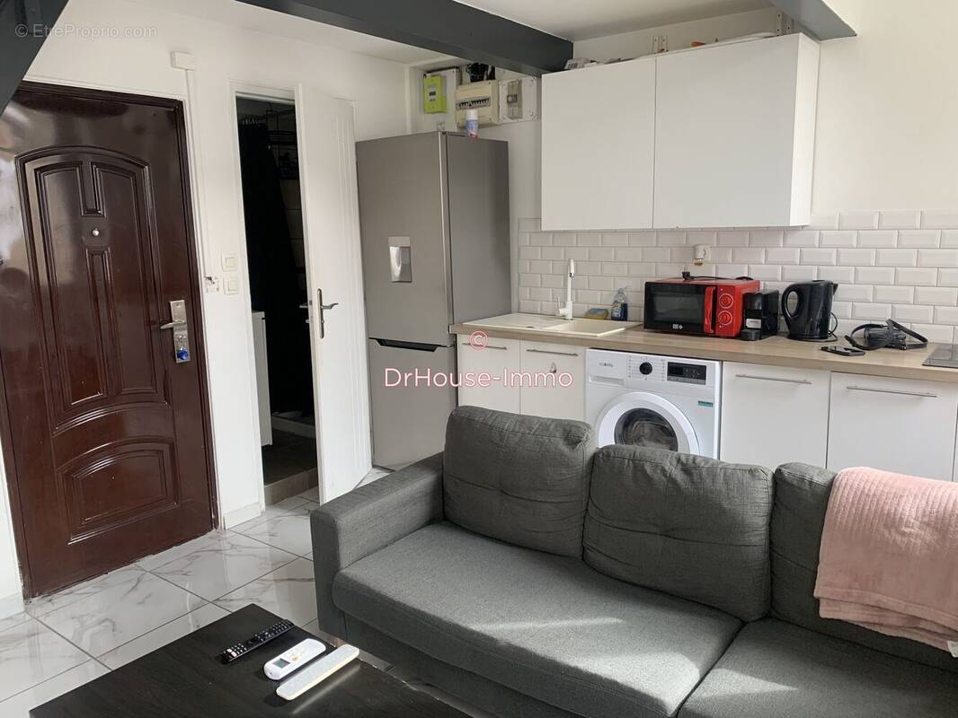 Appartement à MARSEILLE-4E