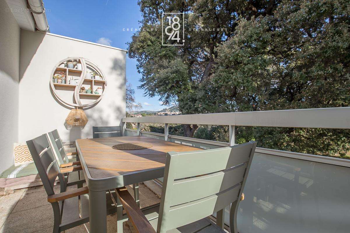 A vendre appartement T3 moderne avec terrasse ET PARKING DOUBLE EN SOUS SOL - photo 15