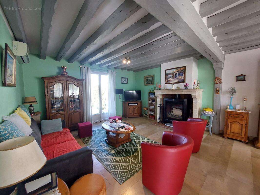 Maison à TILLEUL-DAME-AGNES