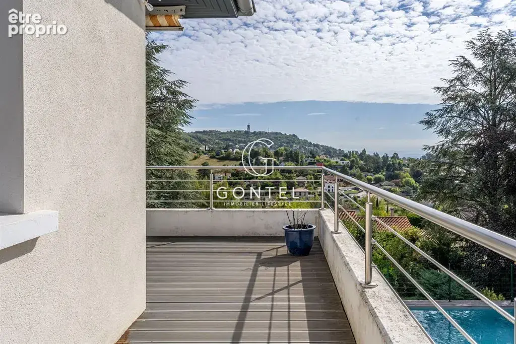 Maison à vendre à Saint-Didier-au-Mont-d’Or – 210 m², piscine, dépendance, garage et terrain de 1 579 m² - photo 6