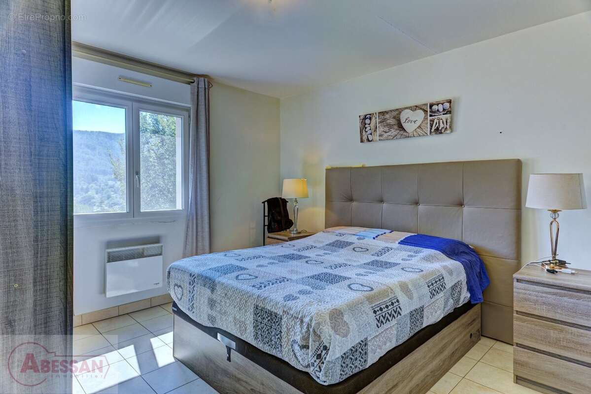 Maison 180 m² à Branoux-Les-Taillades  - photo 11