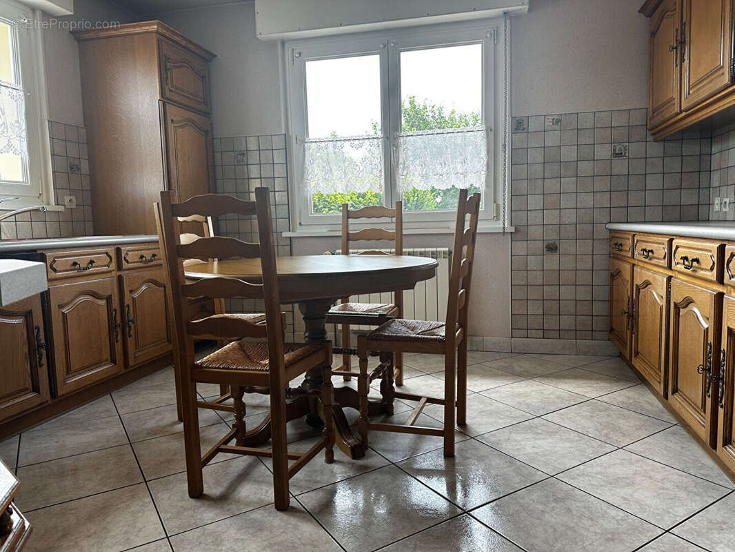 Maison à THAON-LES-VOSGES