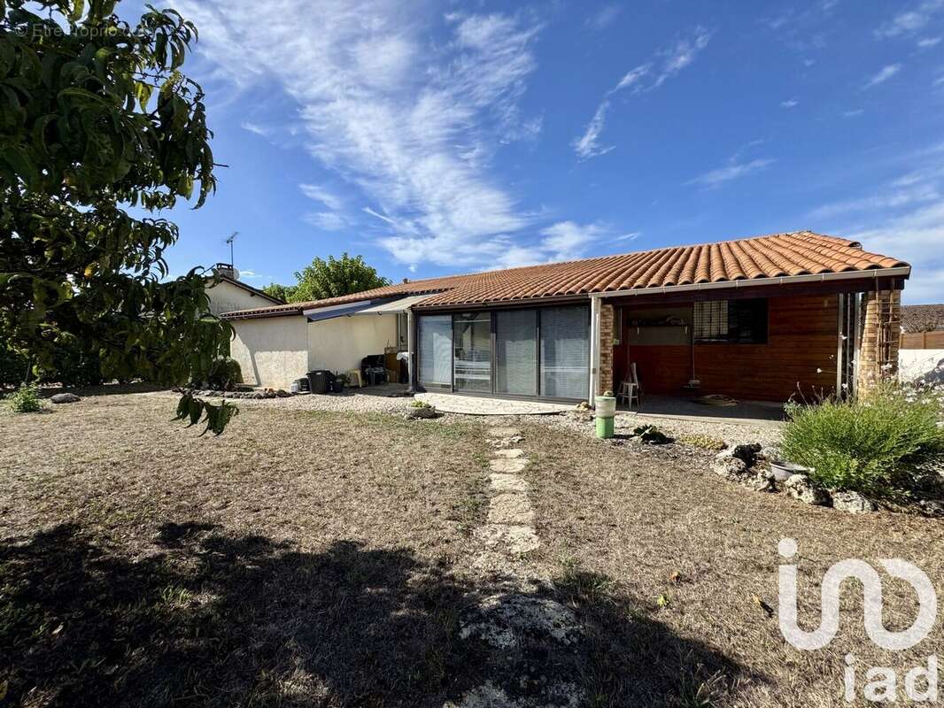 Photo 3 - Maison à PODENSAC