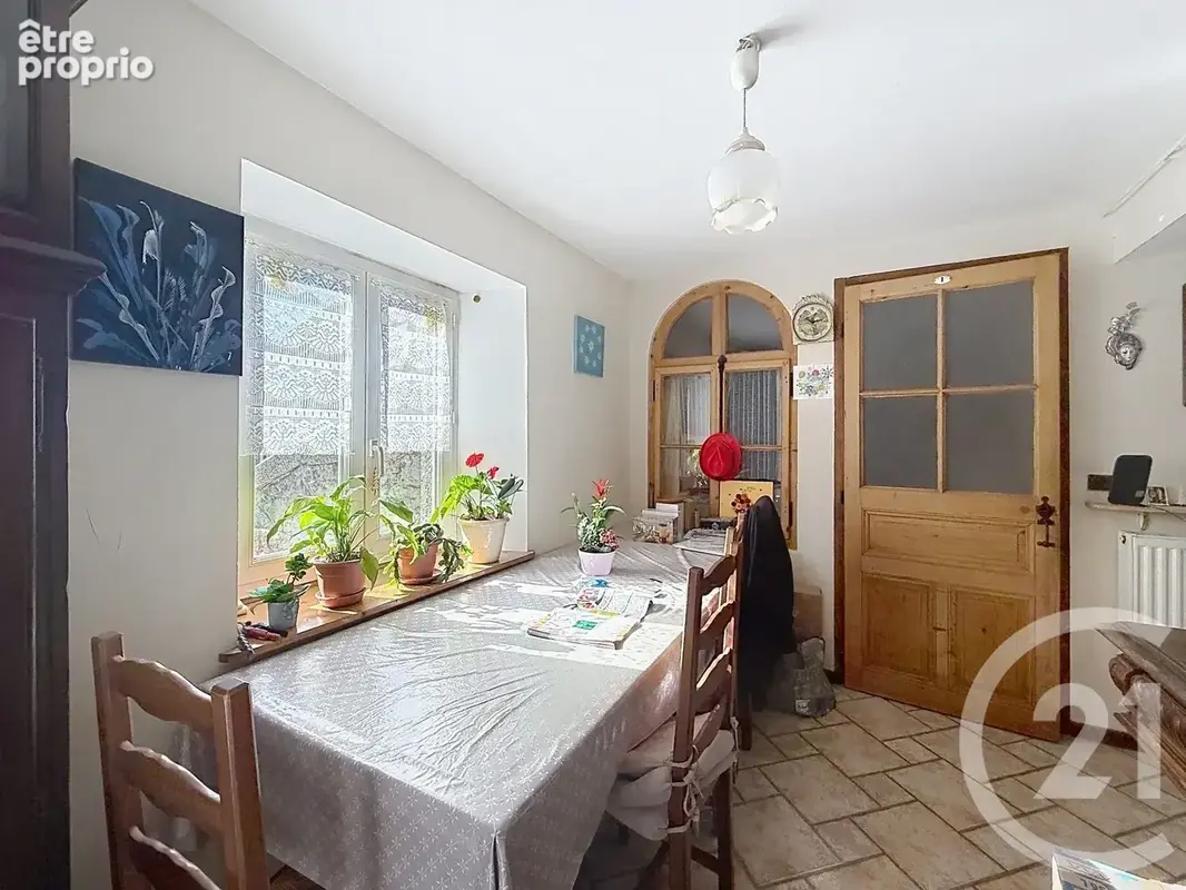Appartement 3 pièces 49 m² à vendre à Taninges (74440) - photo 1