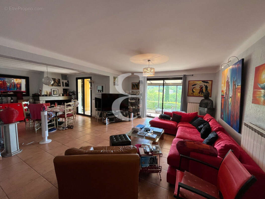 Maison 316 m² à Beaumes-De-Venise  - photo 7