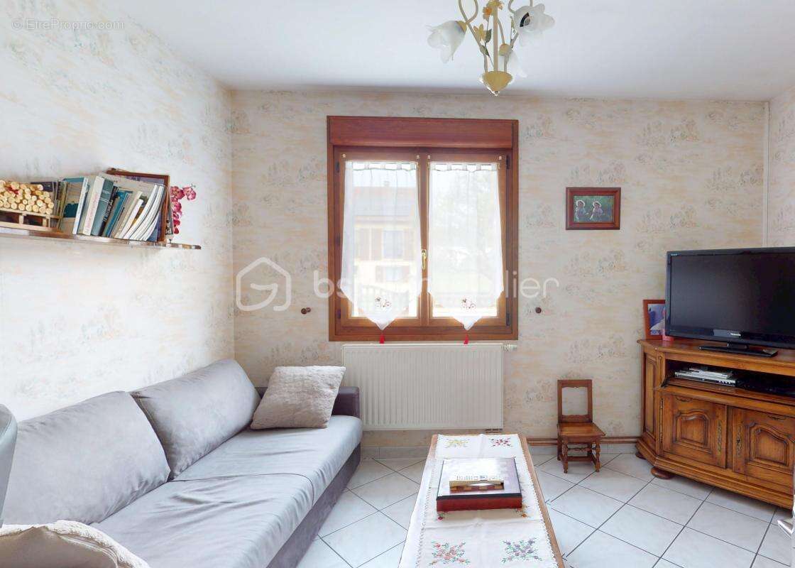 Maison à JASNEY