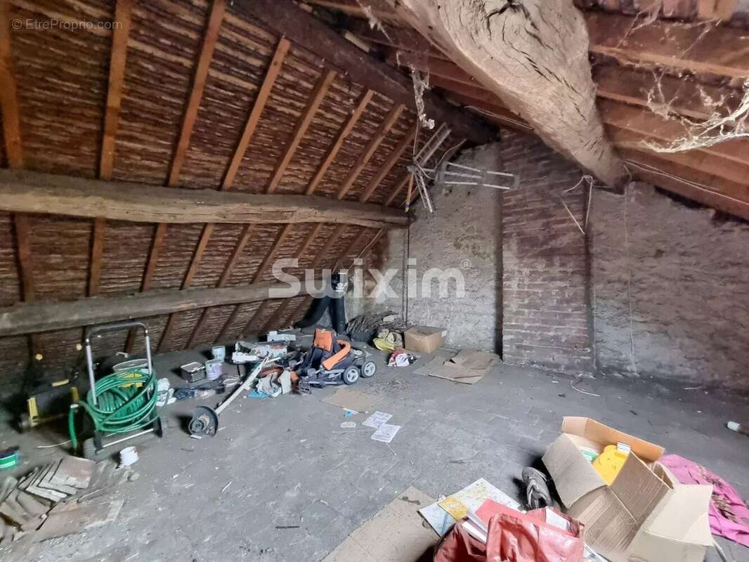 Immeuble de Rapport à Clamecy - Local commercial + 2 appartements - photo 9