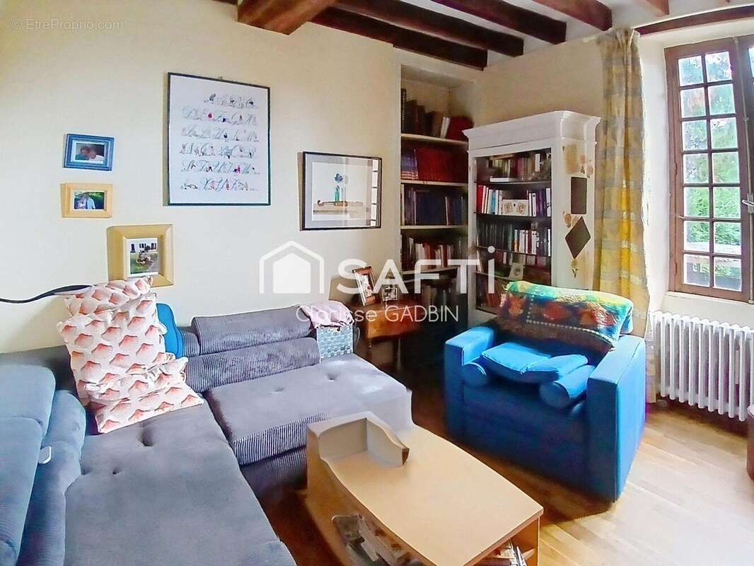 Photo 5 - Maison à LIVRE