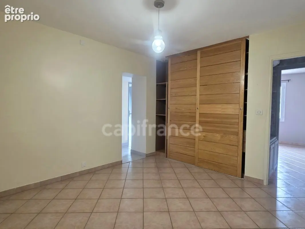Maison à vendre de 200 m² avec piscine – Piégros-la-Clastre (26) - photo 16