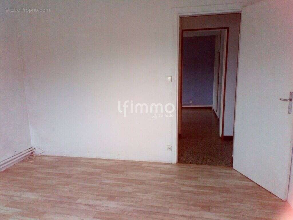 Appartement à QUILLAN