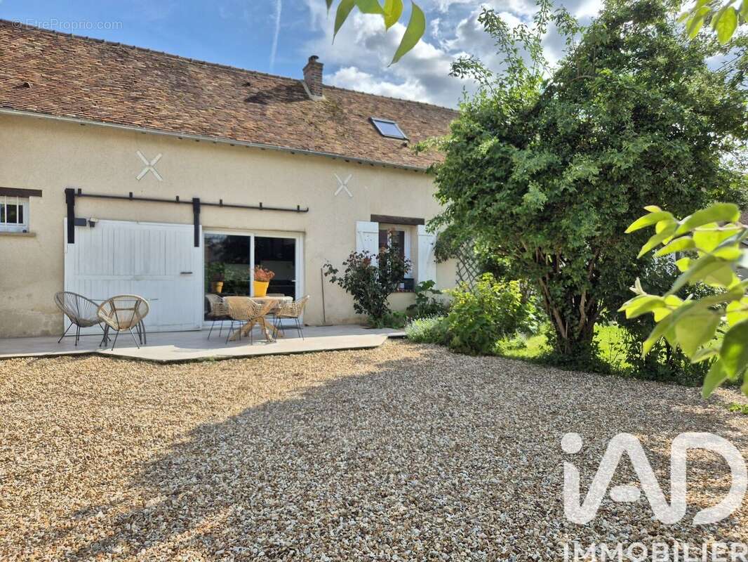 Photo 2 - Maison à CHERISY