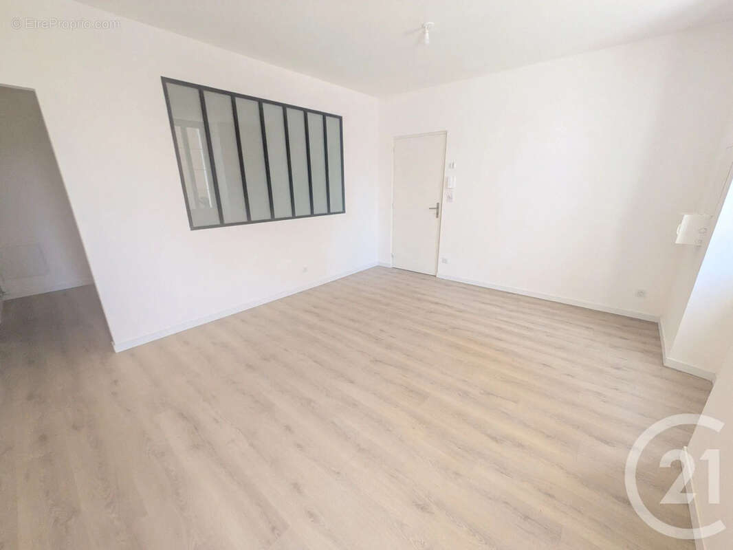 Appartement 40 m² à Toulon  - photo 3
