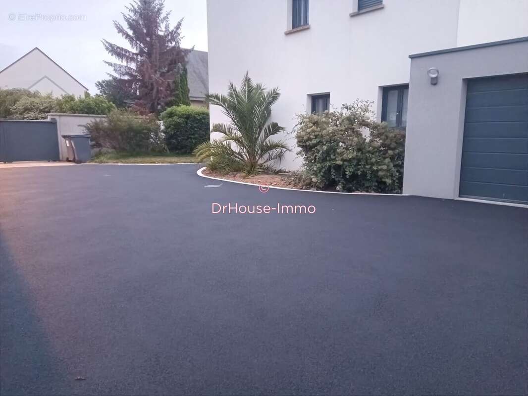 Maison à EPRON