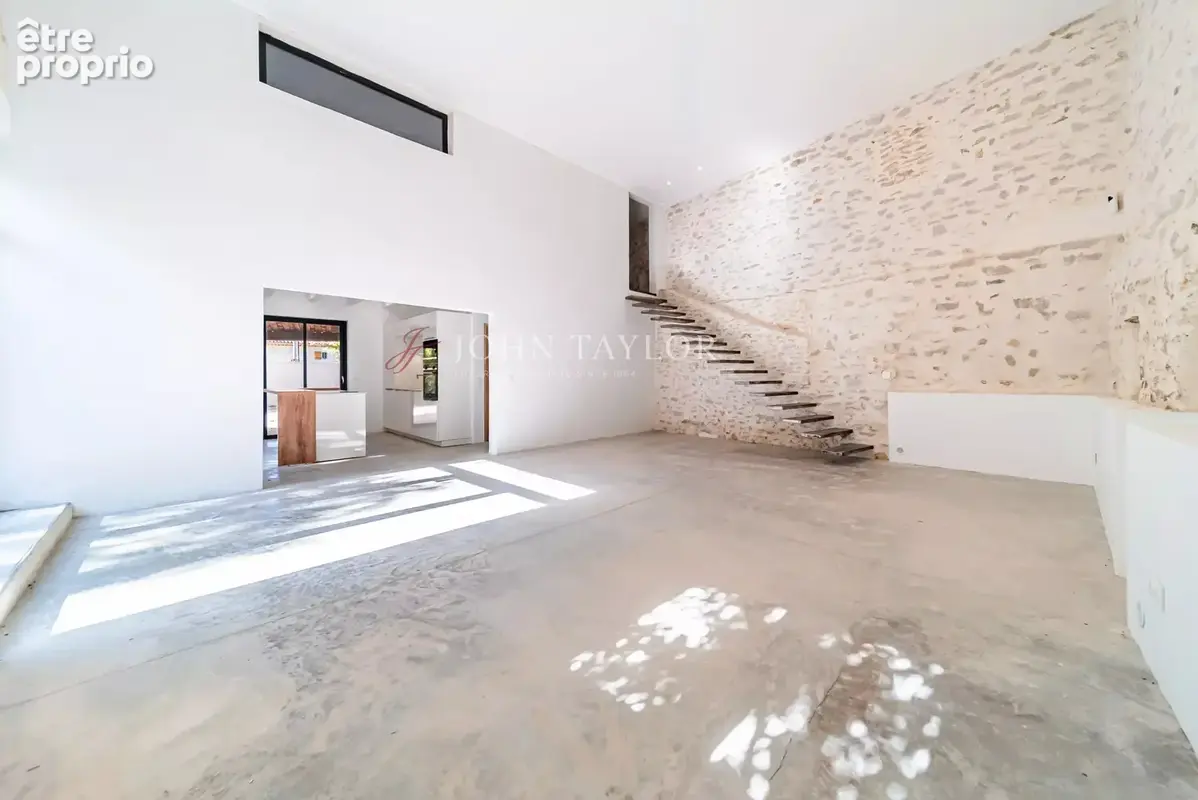 A VENDRE Mas de ville rénové avec maisonnette indépendante à restaurer – L’Isle-sur-la-Sorgue, Provence - photo 18