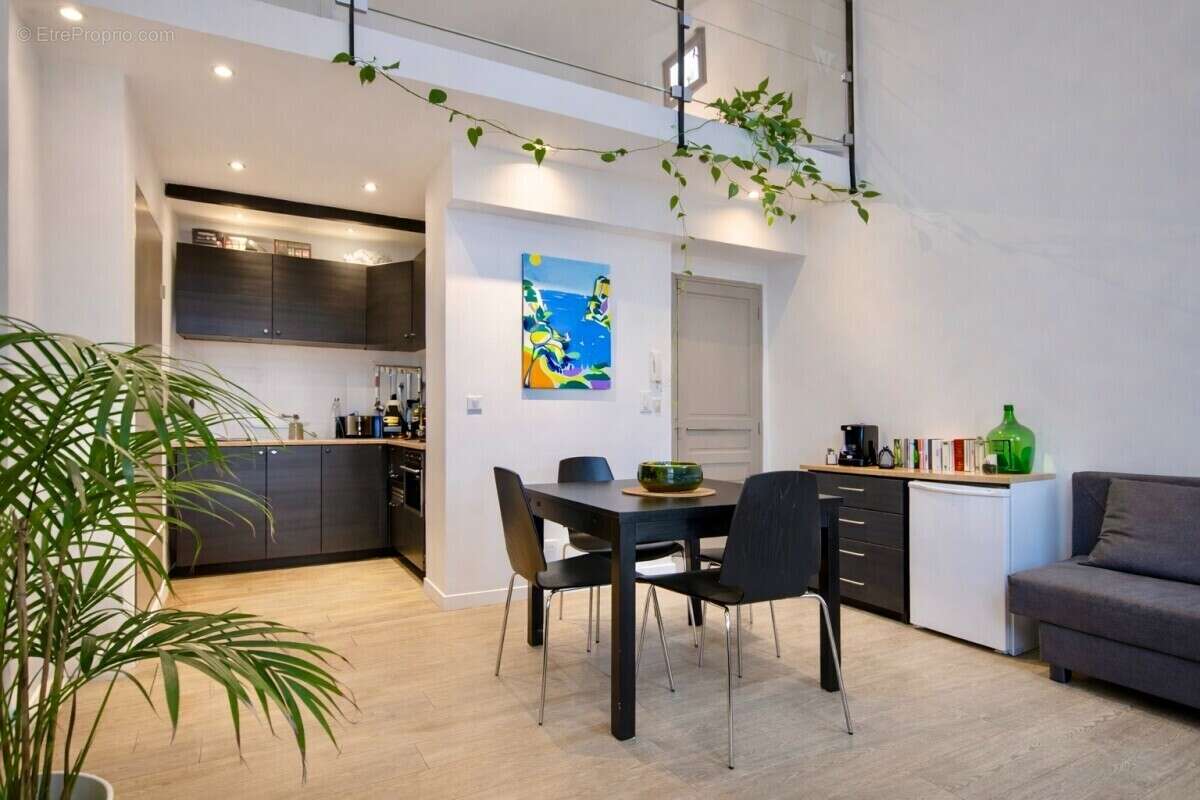 Appartement à AIX-EN-PROVENCE