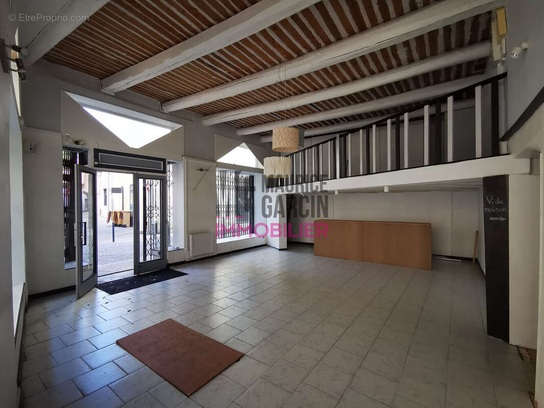 A vendre, à acheter, immeuble 84300 Cavaillon - Appartement à CAVAILLON