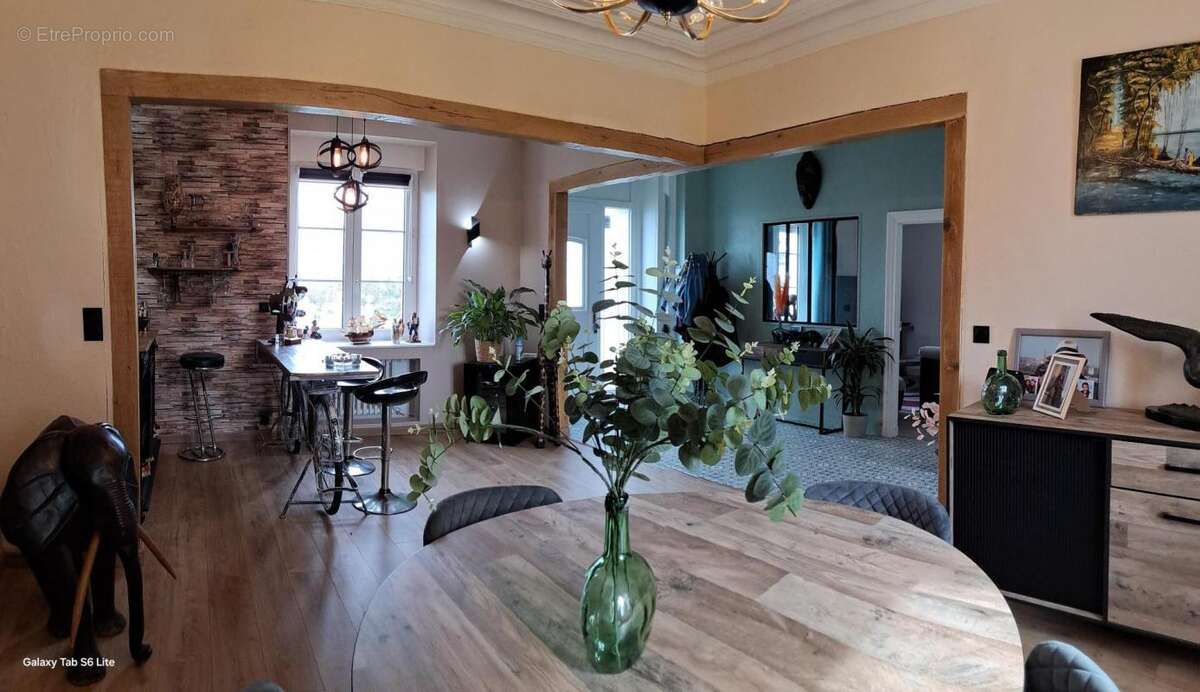 Maison à LE VIVIER-SUR-MER