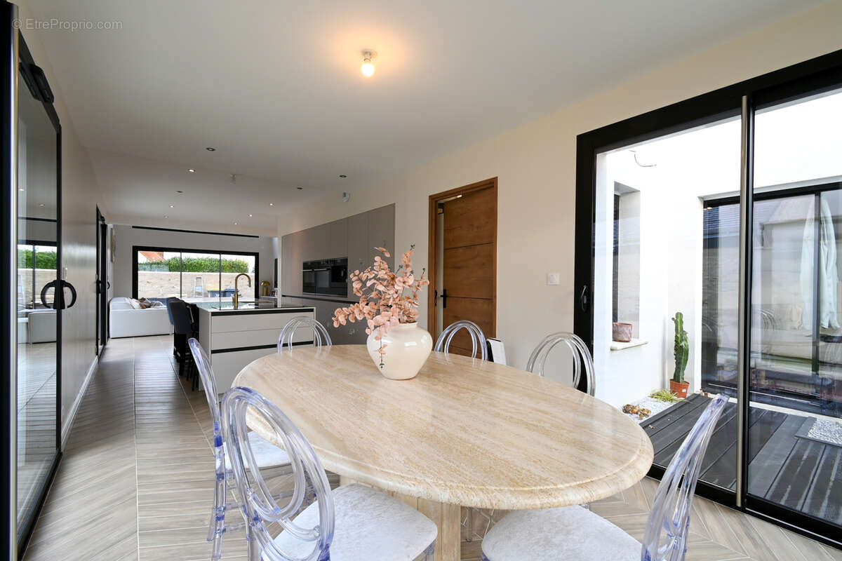 Maison à JOUE-LES-TOURS