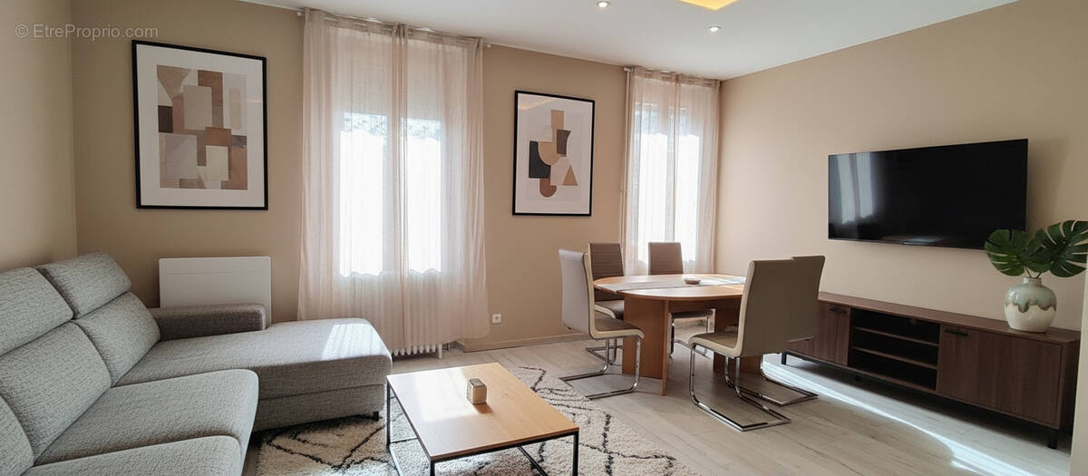 Appartement à MOUTIERS